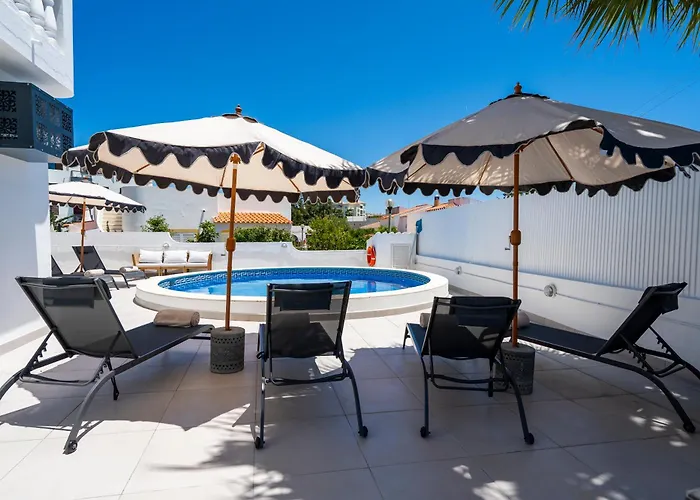 Villa Alma Invicta *