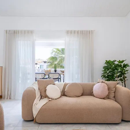 فيلة Alma Invicta *