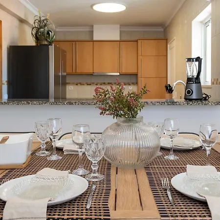 فيلة Alma Invicta البوفيرا